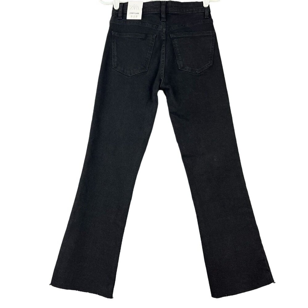 NWT ZARA Women Black Denim Cropped Jeans Sz 2 Flare Leg Mid Rise Raw Hem Stretch - Picture 2 of 11